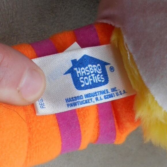 Vintage 1985 Hasbro Softies Baby Big Bird 11" Luv's Diaper Plush Promo - Picture 8 of 8